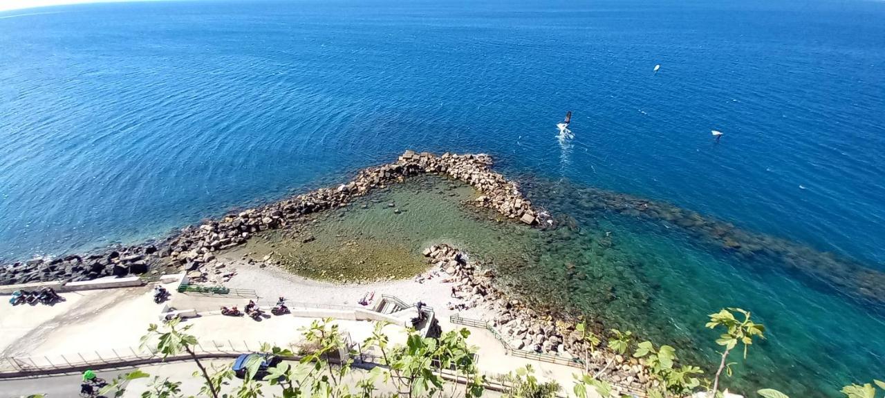 Appartamento Emma dimore Castellammare di Stabia Esterno foto